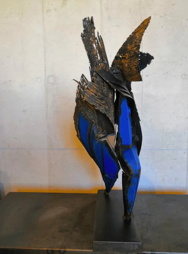 Sculpture de Julien Allègre, acier et inox: Infinité, Vue 4