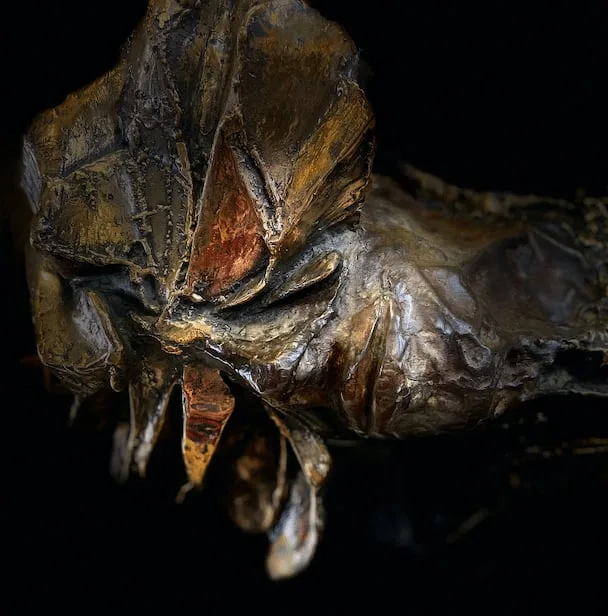 Sculpture en bronze de Julien Allègre : Équilibre illusoire, Vue 2