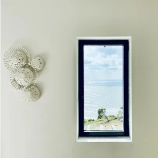 White Sunshine set by Georges Pelletier