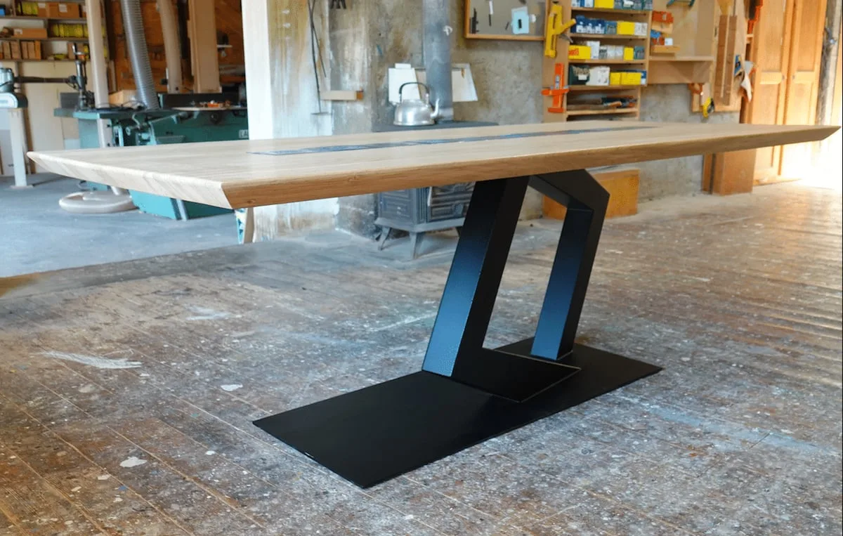 Table de salle à manger Lévitation: Acier, Chêne massif et Céramiques de Georges Pelletier, Vue 6