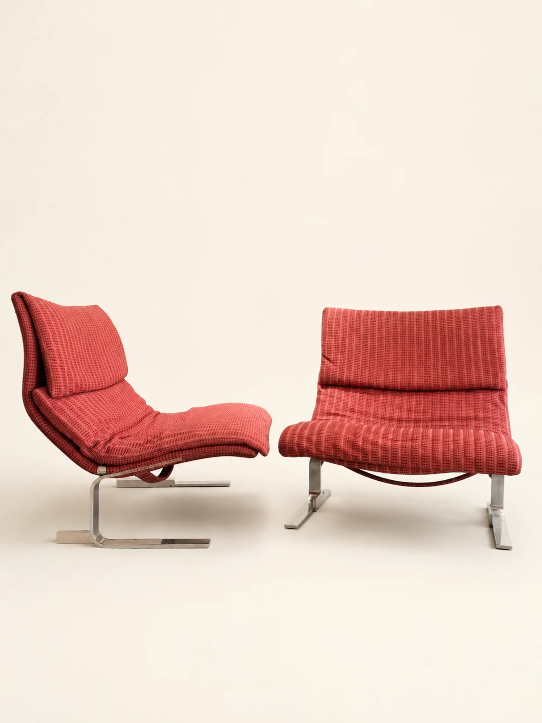 Paire de fauteuils Saporiti